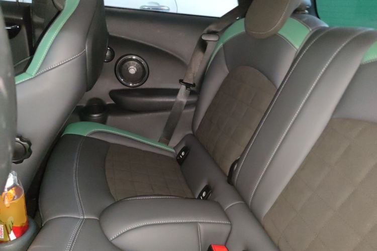 Used MINI JCW 2015 2.0T JOHN COOPER WORKS Left Rear Seat