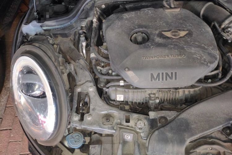 Used MINI JCW 2016 2.0T JOHN COOPER WORKS Avant-Garde Engine Bay Right