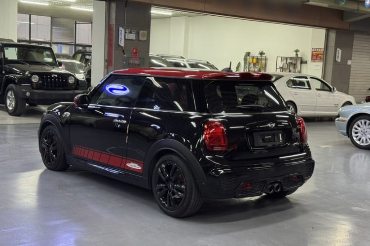 Used MINI JCW 2016 2.0T JOHN COOPER WORKS Exterior 3