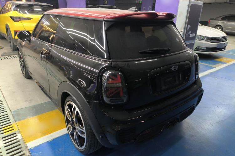 Used MINI JCW 2017 2.0T JOHN COOPER WORKS Avant-Garde Rear Left 45 Deg