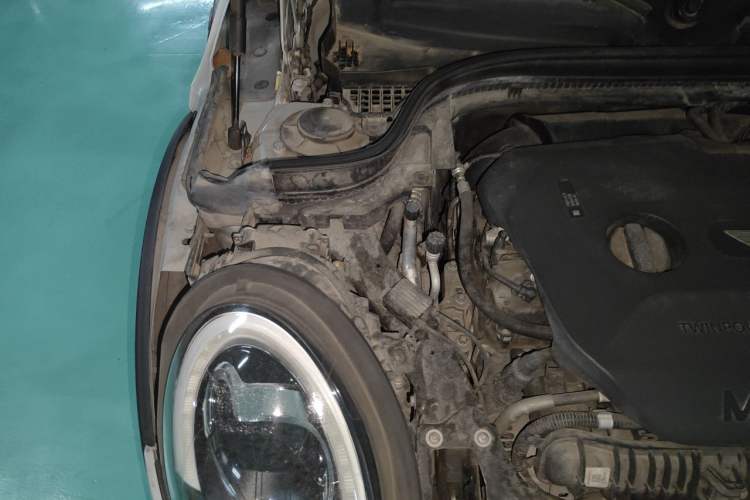 Used MINI JCW 2017 2.0T JOHN COOPER WORKS Engine Bay Right