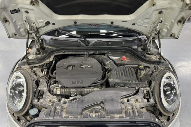 Used MINI JCW 2017 2.0T JOHN COOPER WORKS Engine Bay