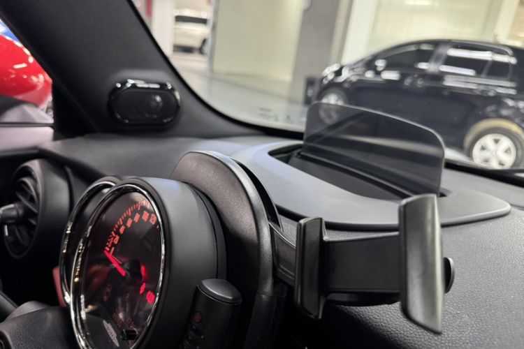 Used MINI JCW 2017 2.0T JOHN COOPER WORKS Interior 2