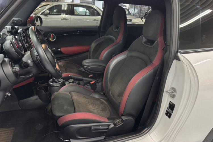 Used MINI JCW 2017 2.0T JOHN COOPER WORKS Left Front Seat