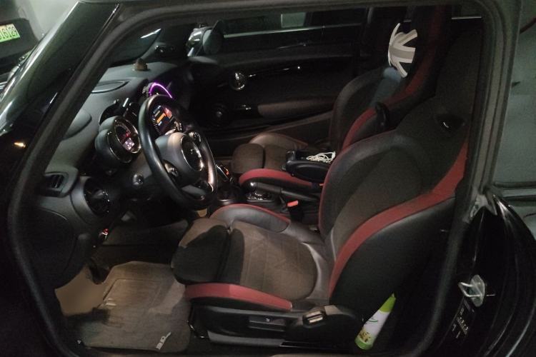 Used MINI JCW 2018 2.0T JOHN COOPER WORKS ALL-IN Driver Seat