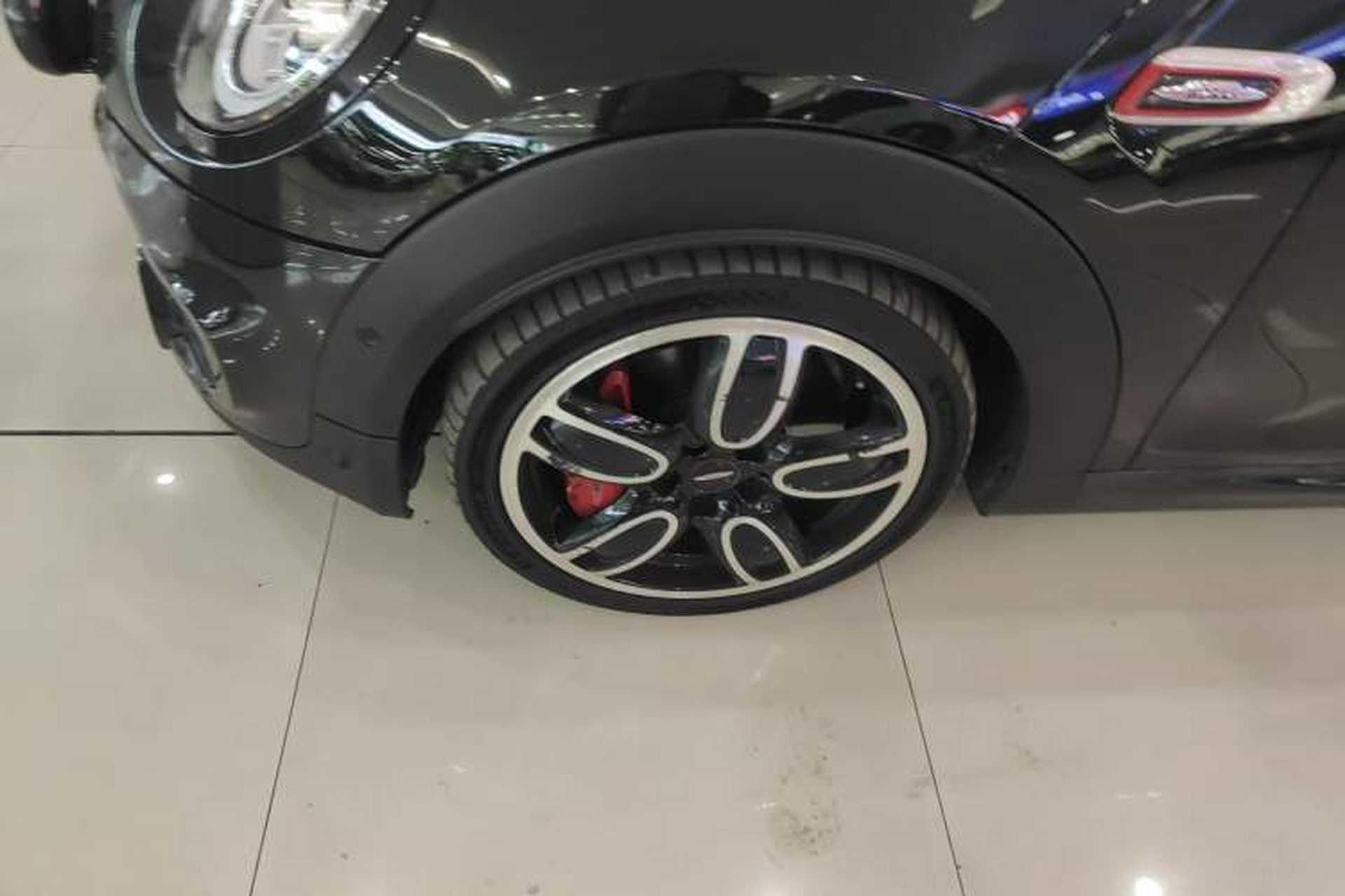 Used MINI JCW 2018 2.0T JOHN COOPER WORKS ALL-IN Exterior 7