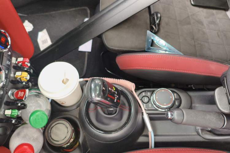 Used MINI JCW 2018 2.0T JOHN COOPER WORKS Gear Lever