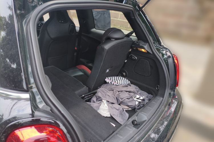 Used MINI JCW 2018 2.0T JOHN COOPER WORKS Trunk