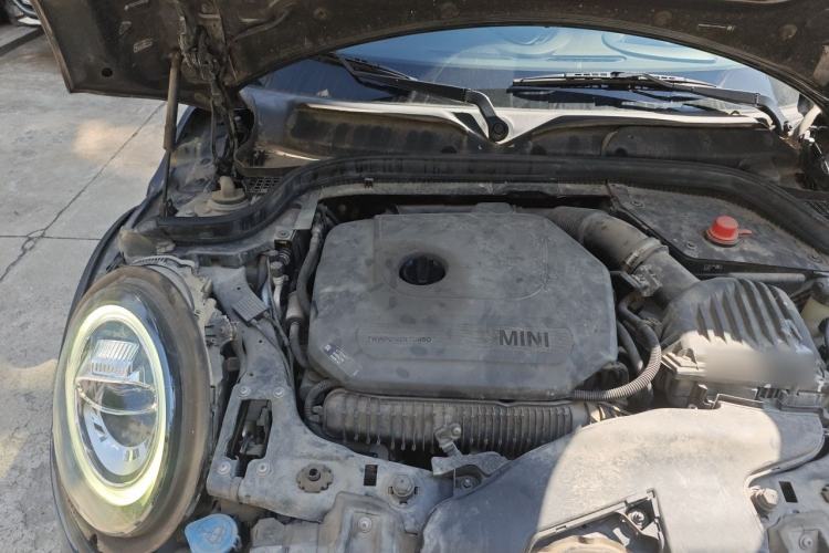 Used MINI JCW 2018 2.0T JOHN COOPER WORKS ALL-IN Engine Bay Right