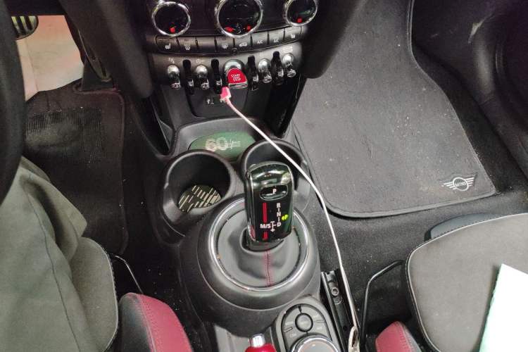 Used MINI JCW 2018 2.0T JOHN COOPER WORKS ALL-IN Gear Lever