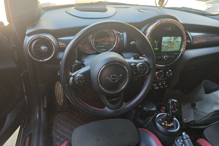 Used MINI JCW 2018 2.0T JOHN COOPER WORKS ALL-IN Steering Wheel