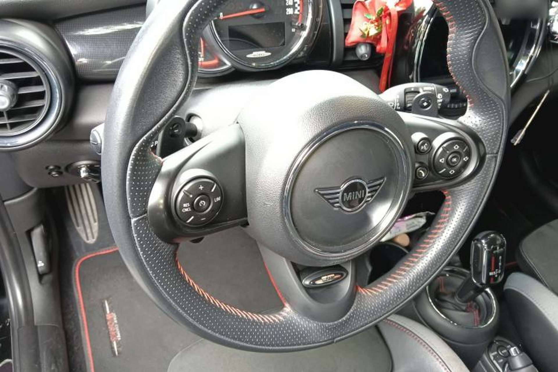 Used MINI JCW 2018 2.0T JOHN COOPER WORKS ALL-IN Steering Wheel