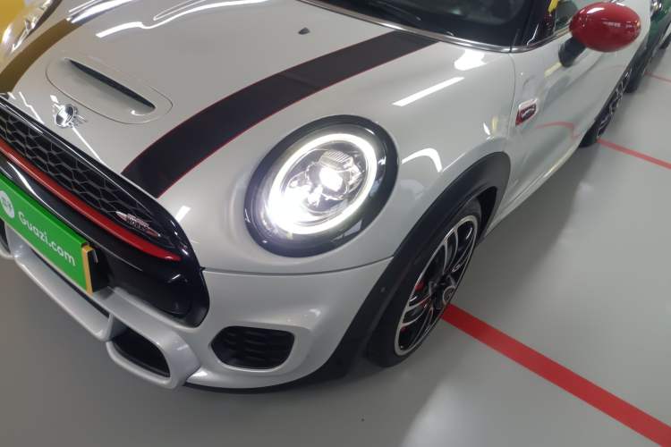 Used MINI JCW 2018 2.0T JOHN COOPER WORKS ALL-IN Left Front Headlight