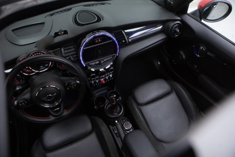 Used MINI JCW 2018 2.0T JOHN COOPER WORKS ALL-IN Interior 1