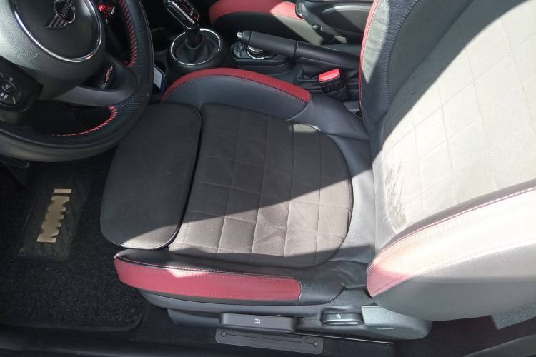 Used MINI JCW 2018 2.0T JOHN COOPER WORKS ALL-IN Interior 2