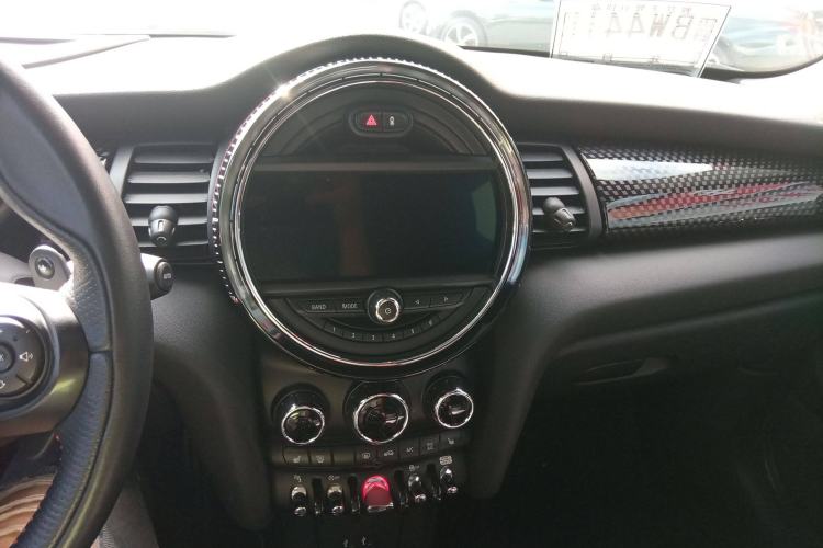 Used MINI JCW 2018 2.0T JOHN COOPER WORKS ALL-IN Interior 3
