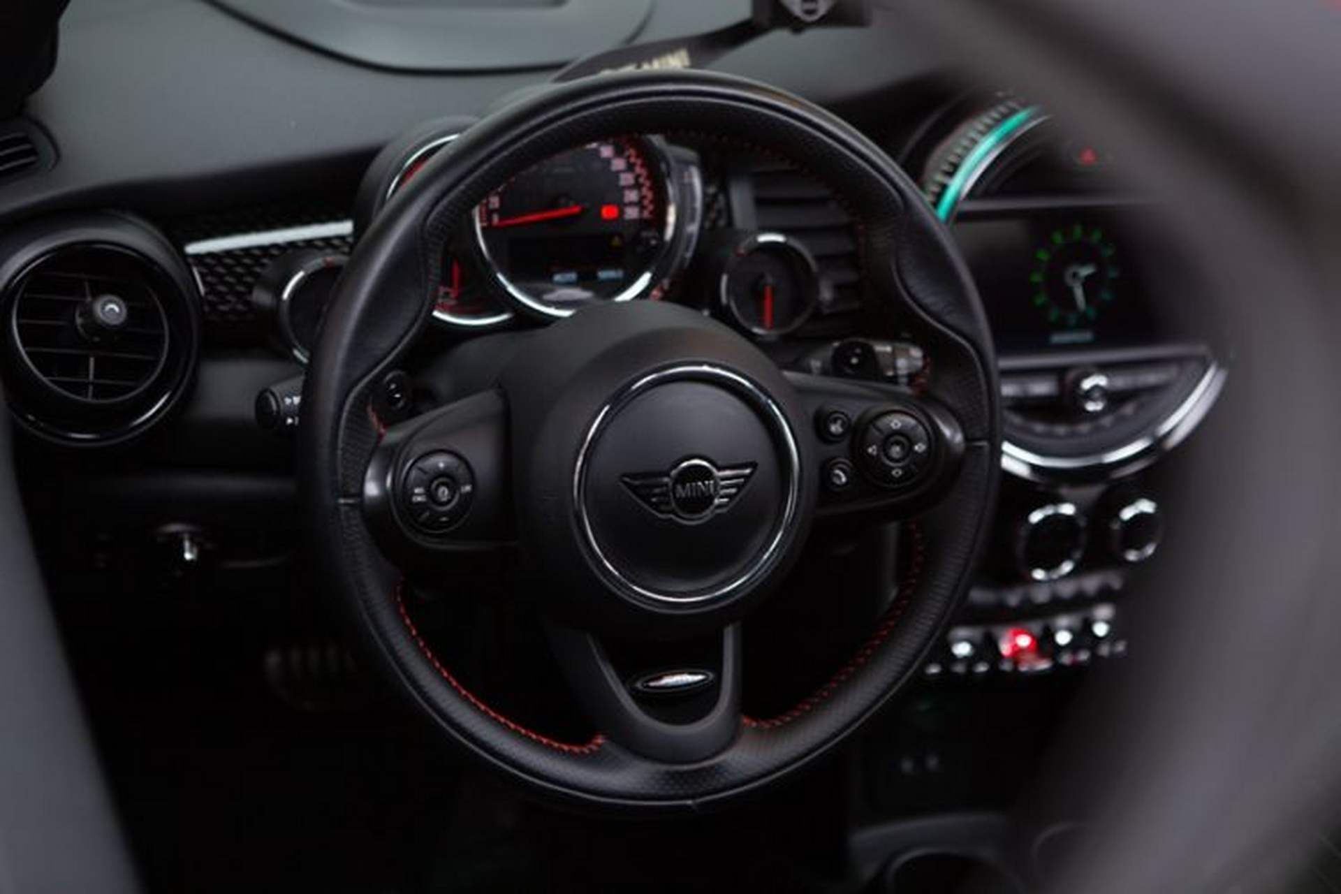 Used MINI JCW 2018 2.0T JOHN COOPER WORKS ALL-IN Interior 3