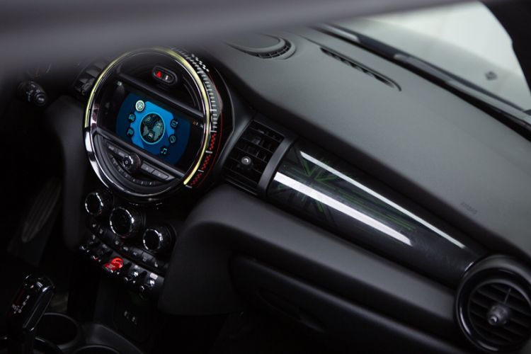 Used MINI JCW 2018 2.0T JOHN COOPER WORKS ALL-IN Interior 4