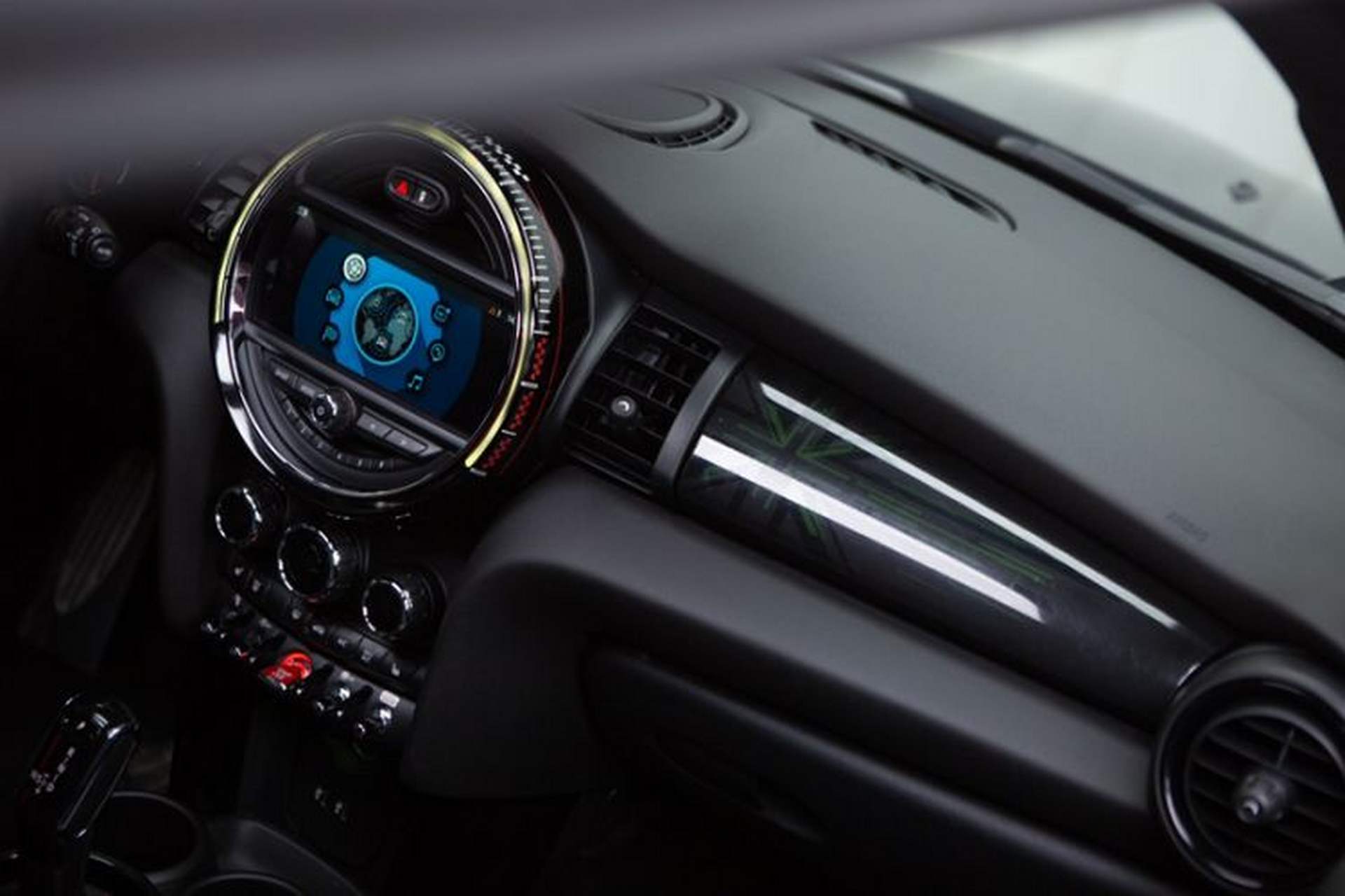 Used MINI JCW 2018 2.0T JOHN COOPER WORKS ALL-IN Interior 4