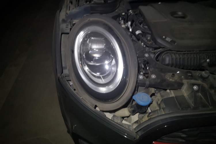 Used MINI JCW 2018 2.0T JOHN COOPER WORKS ALL-IN Right Front Headlight