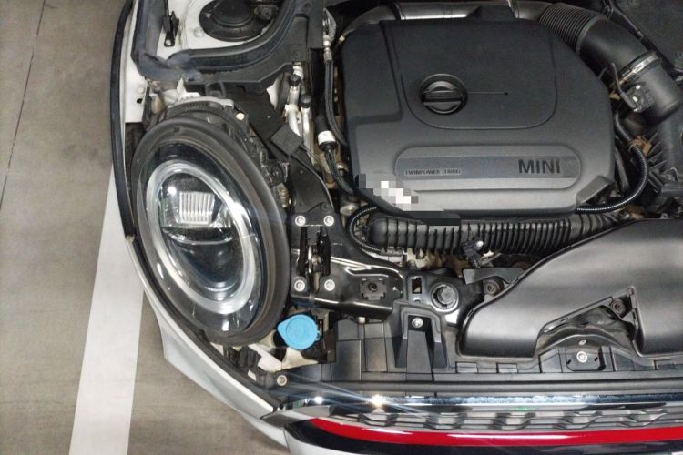 Used MINI JCW 2018 2.0T JOHN COOPER WORKS Engine Bay Right