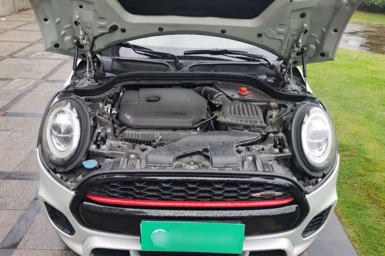 Used MINI JCW 2018 2.0T JOHN COOPER WORKS ALL-IN Engine Bay