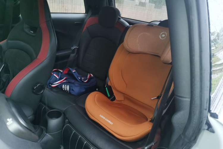 Used MINI JCW 2018 2.0T JOHN COOPER WORKS ALL-IN Left Rear Seat