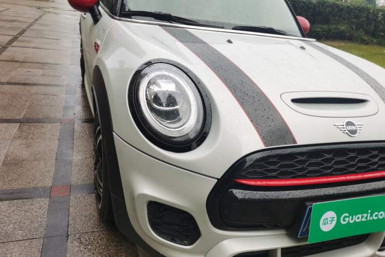 Used MINI JCW 2018 2.0T JOHN COOPER WORKS ALL-IN Right Front Headlight
