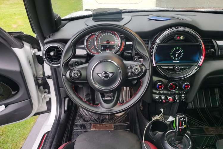 Used MINI JCW 2018 2.0T JOHN COOPER WORKS ALL-IN Steering Wheel