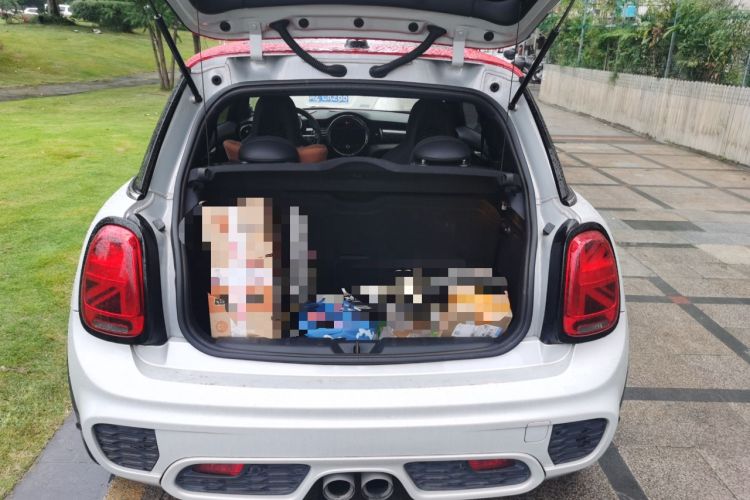 Used MINI JCW 2018 2.0T JOHN COOPER WORKS ALL-IN Trunk