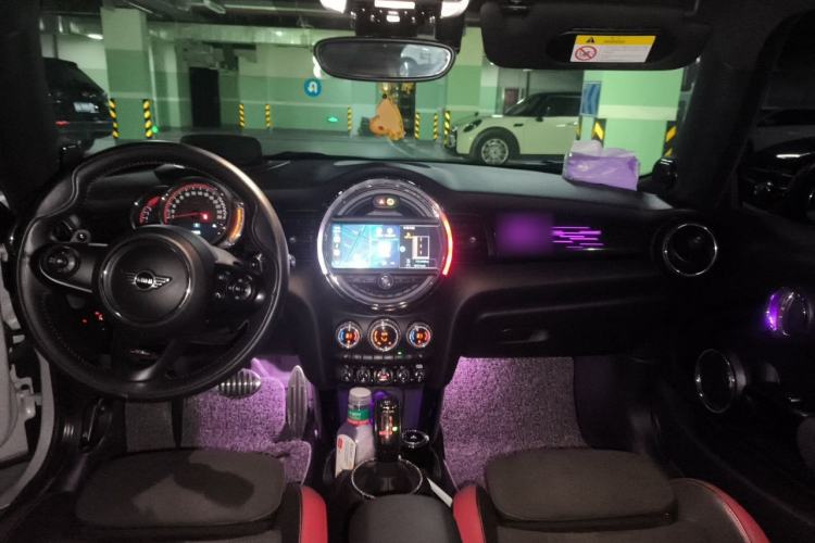 Used MINI JCW 2018 2.0T JOHN COOPER WORKS ALL-IN Center Console