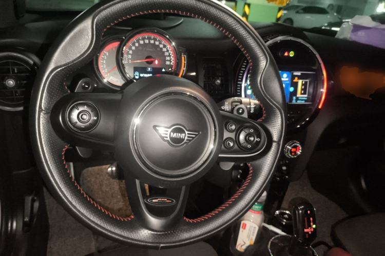 Used MINI JCW 2018 2.0T JOHN COOPER WORKS ALL-IN Steering Wheel