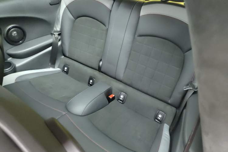 Used MINI JCW 2020 2.0T JOHN COOPER WORKS ALL-IN Interior 4