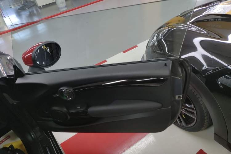 Used MINI JCW 2020 2.0T JOHN COOPER WORKS ALL-IN Interior 5