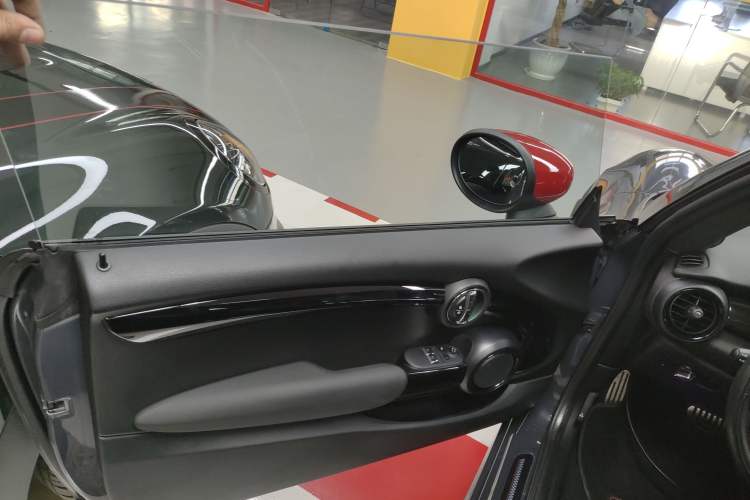 Used MINI JCW 2020 2.0T JOHN COOPER WORKS ALL-IN Interior 7