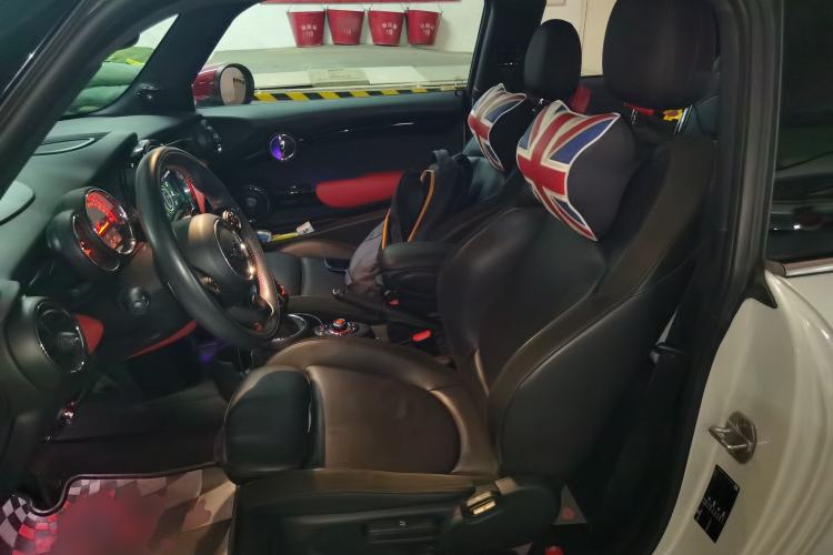Used MINI JCW 2020 2.0T JOHN COOPER WORKS ALL-IN Left Front Seat