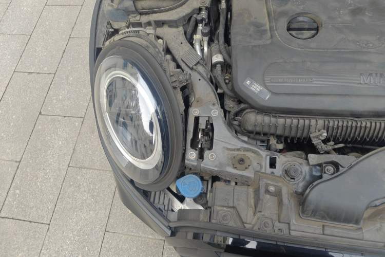 Used MINI JCW 2021 2.0T JOHN COOPER WORKS Engine Bay Right