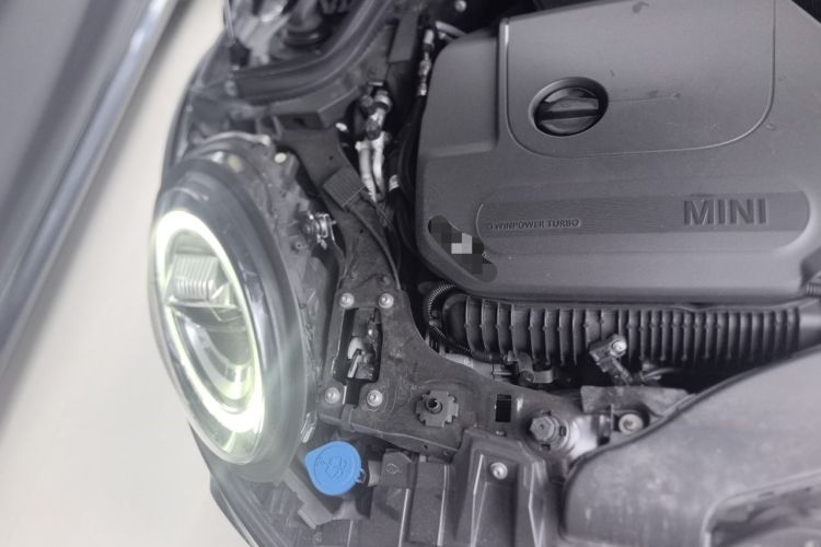 Used MINI JCW 2021 2.0T JOHN COOPER WORKS ALL-IN Engine Bay Right