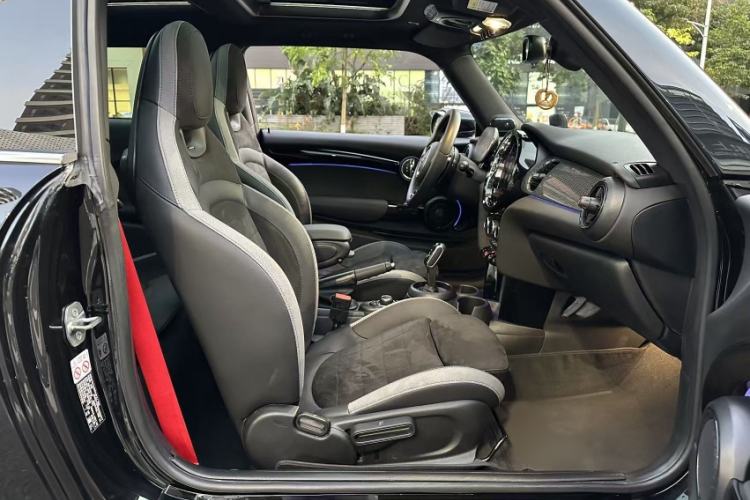 Used MINI JCW 2021 2.0T JOHN COOPER WORKS Exterior 15