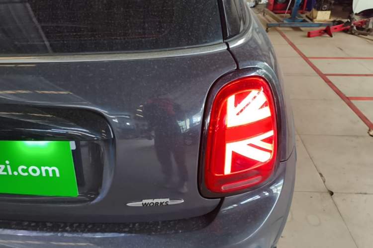 Used MINI JCW 2021 2.0T JOHN COOPER WORKS Right Rear Taillight