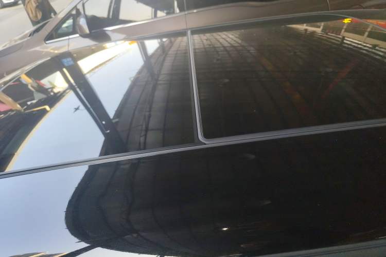 Used MINI JCW 2021 2.0T JOHN COOPER WORKS Roof