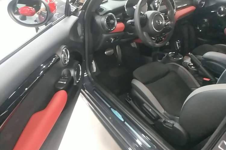 Used MINI JCW 2021 2.0T JOHN COOPER WORKS ALL-IN Driver Seat