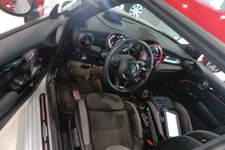 Used MINI JCW 2021 2.0T JOHN COOPER WORKS ALL-IN Driver Seat