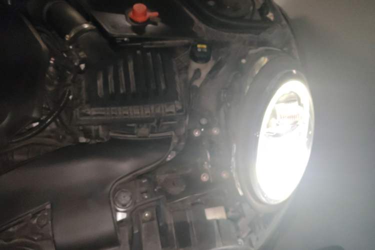 Used MINI JCW 2021 2.0T JOHN COOPER WORKS ALL-IN Engine Bay Left