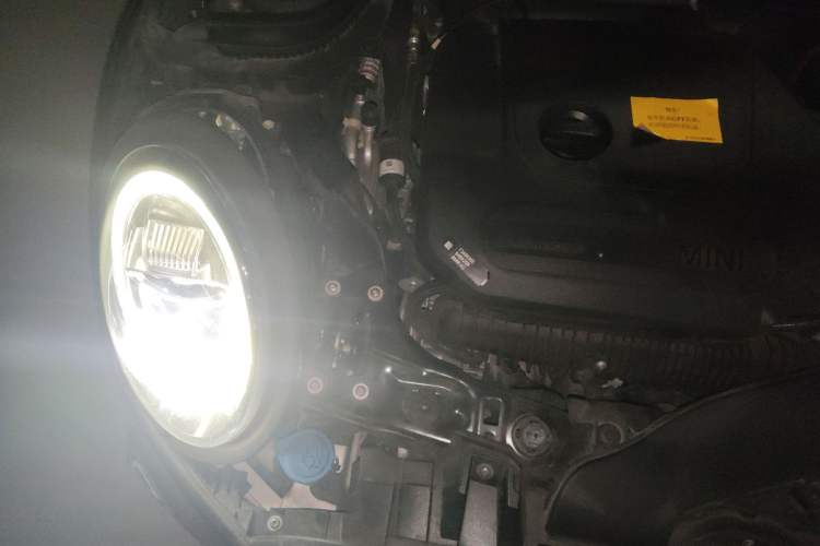 Used MINI JCW 2021 2.0T JOHN COOPER WORKS ALL-IN Engine Bay Right