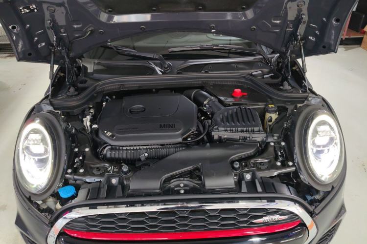 Used MINI JCW 2021 2.0T JOHN COOPER WORKS ALL-IN Engine Bay