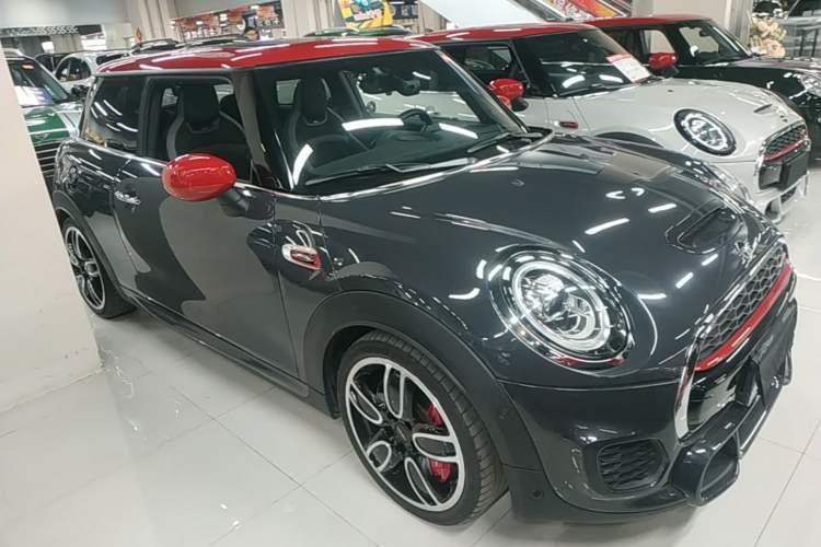 Used MINI JCW 2021 2.0T JOHN COOPER WORKS ALL-IN Front Right 45 Deg