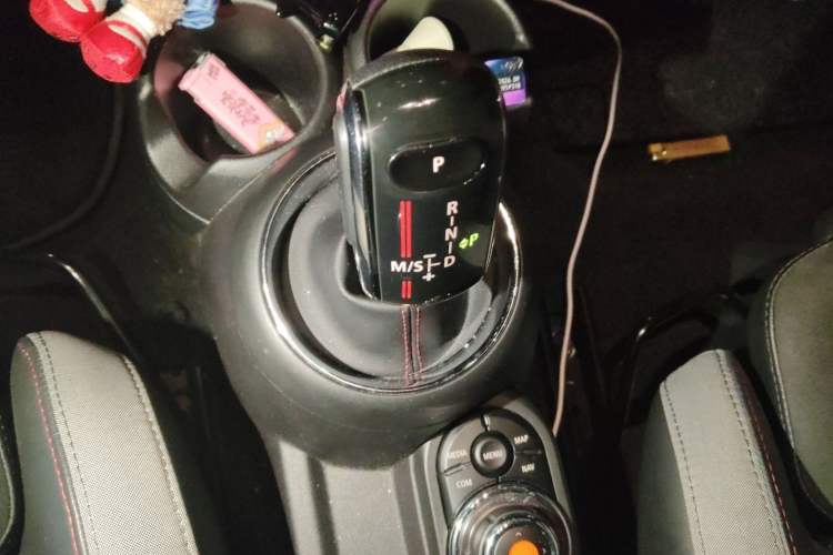 Used MINI JCW 2021 2.0T JOHN COOPER WORKS ALL-IN Gear Lever