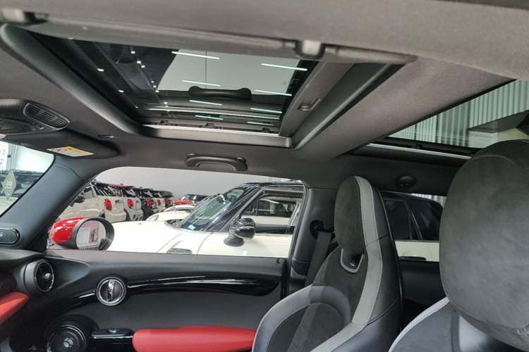 Used MINI JCW 2021 2.0T JOHN COOPER WORKS ALL-IN Headliner