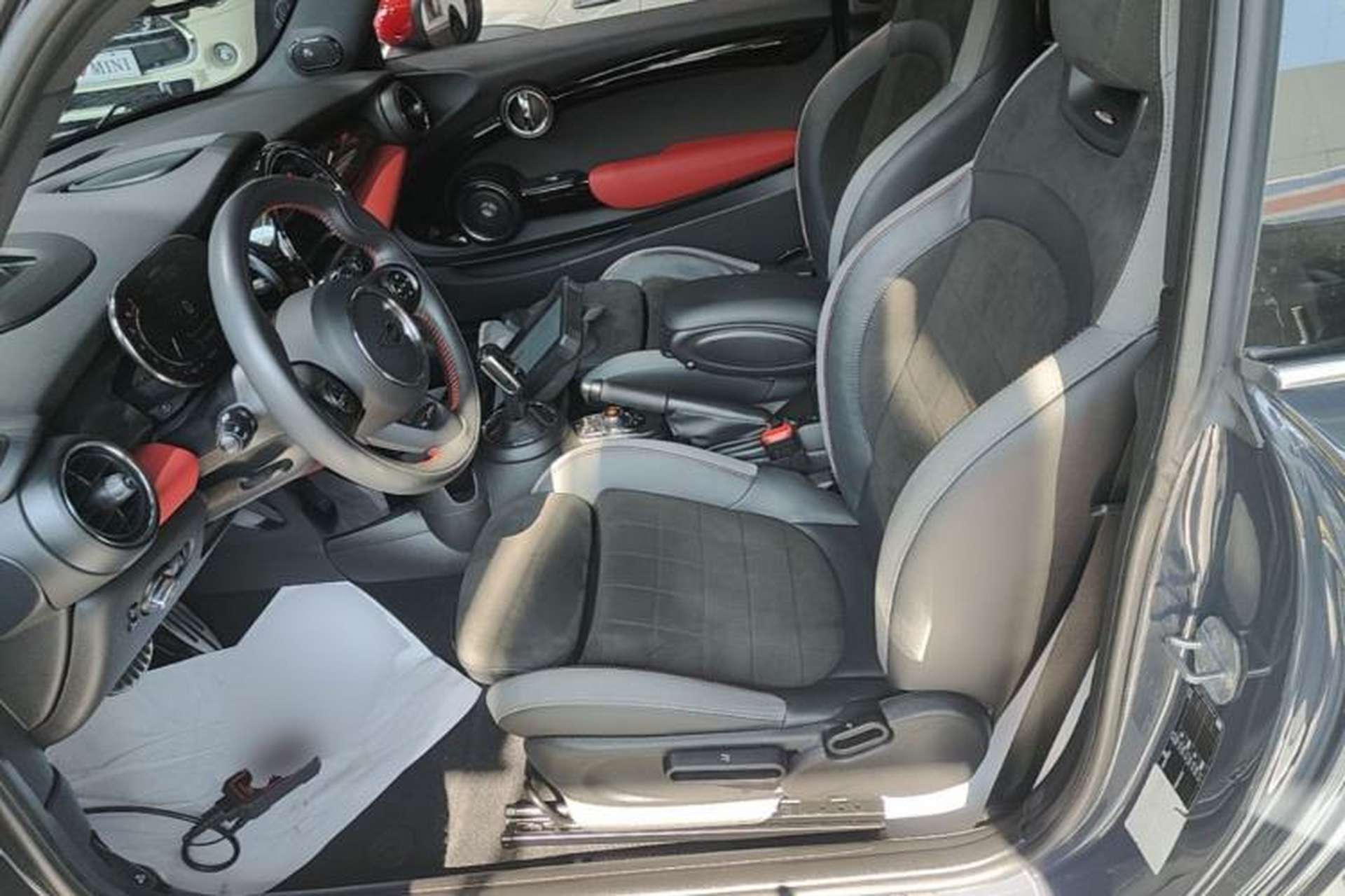Used MINI JCW 2021 2.0T JOHN COOPER WORKS ALL-IN Left Front Seat